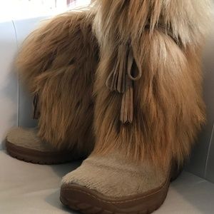 Pajar women's fur boots-EUC